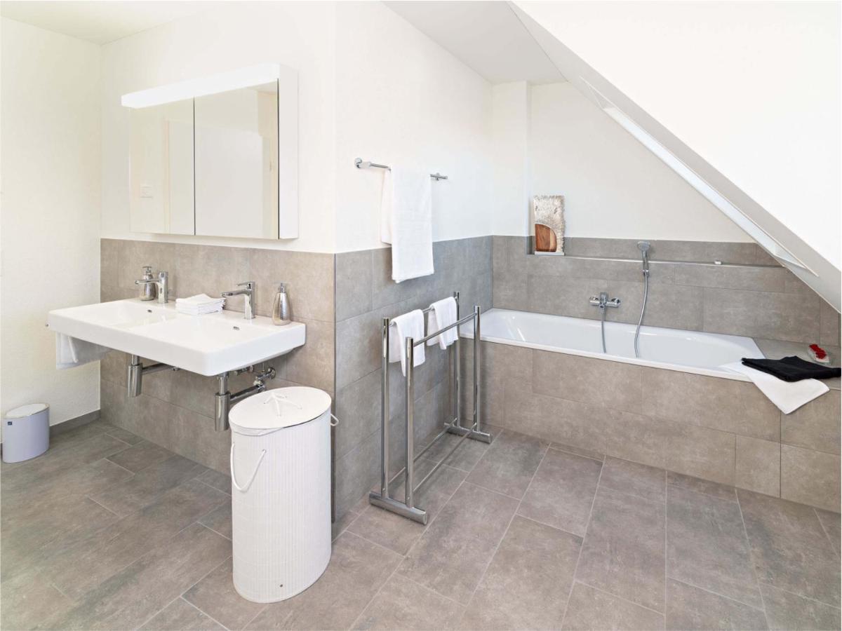 Exklusive 5,5 Zimmer Wohnung Fuer Familien Und Business Эшенц Экстерьер фото